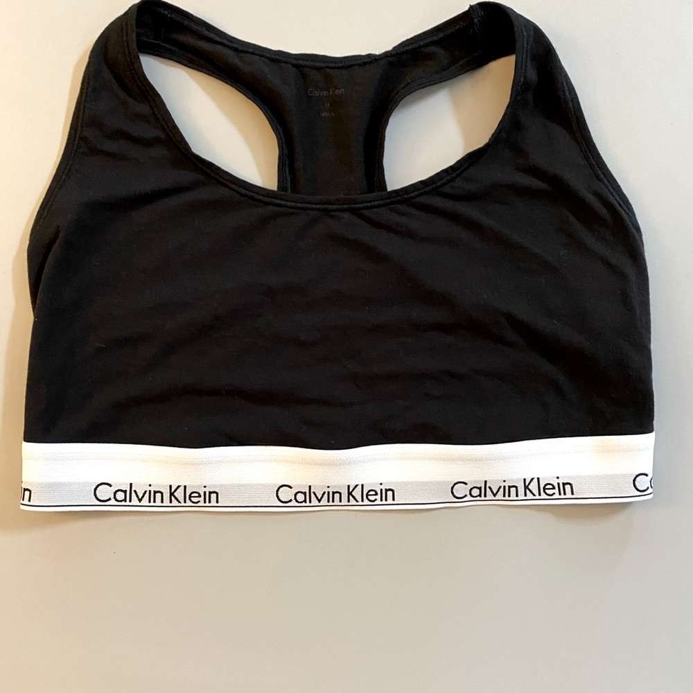 NWOT** Black Calvin Klein sports bra. 1X